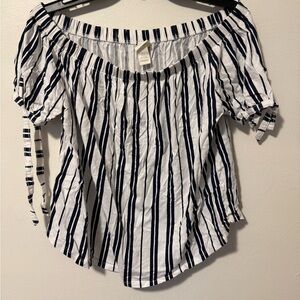 H&M Off The Shoulder Blue And White Striped Top Size M EUC